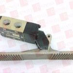 Válvula 3/2 1/4  NPT pedal doble con detén - Norgren