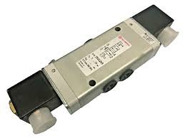 Válvula 5/2 G1/4 doble solenoide bobinas 24 VDC - Norgren
